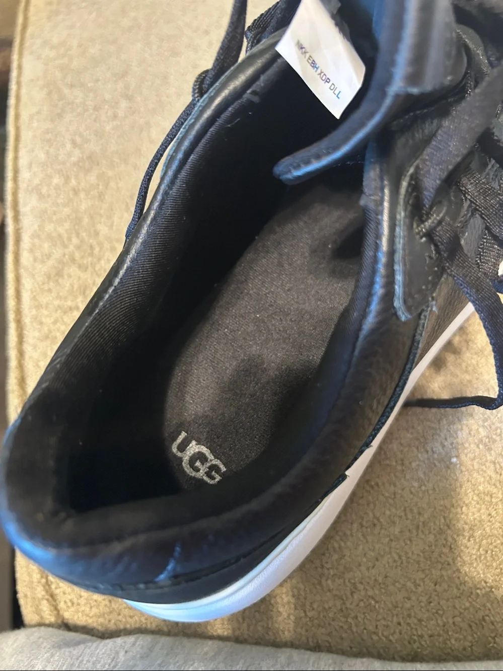 UGG Marin Mega Lace Platform Sneakers size 9.5